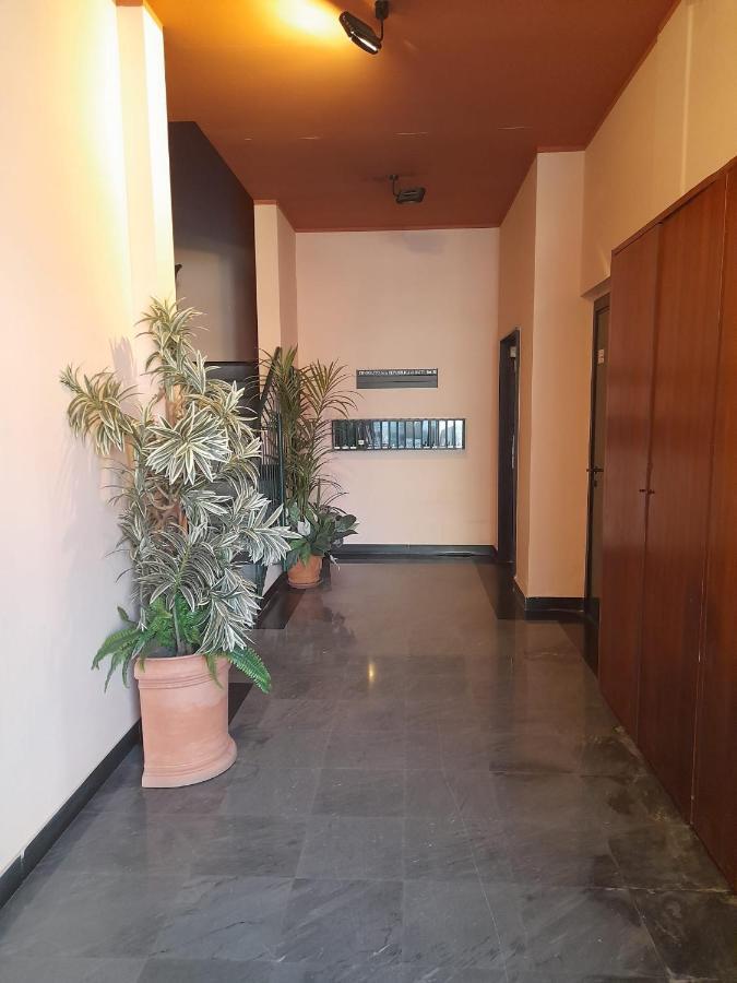 Bilocale Vista Mare Con Terrazzo-Porto Antico- Parcheggio Scontato Apartment Genoa Luaran gambar
